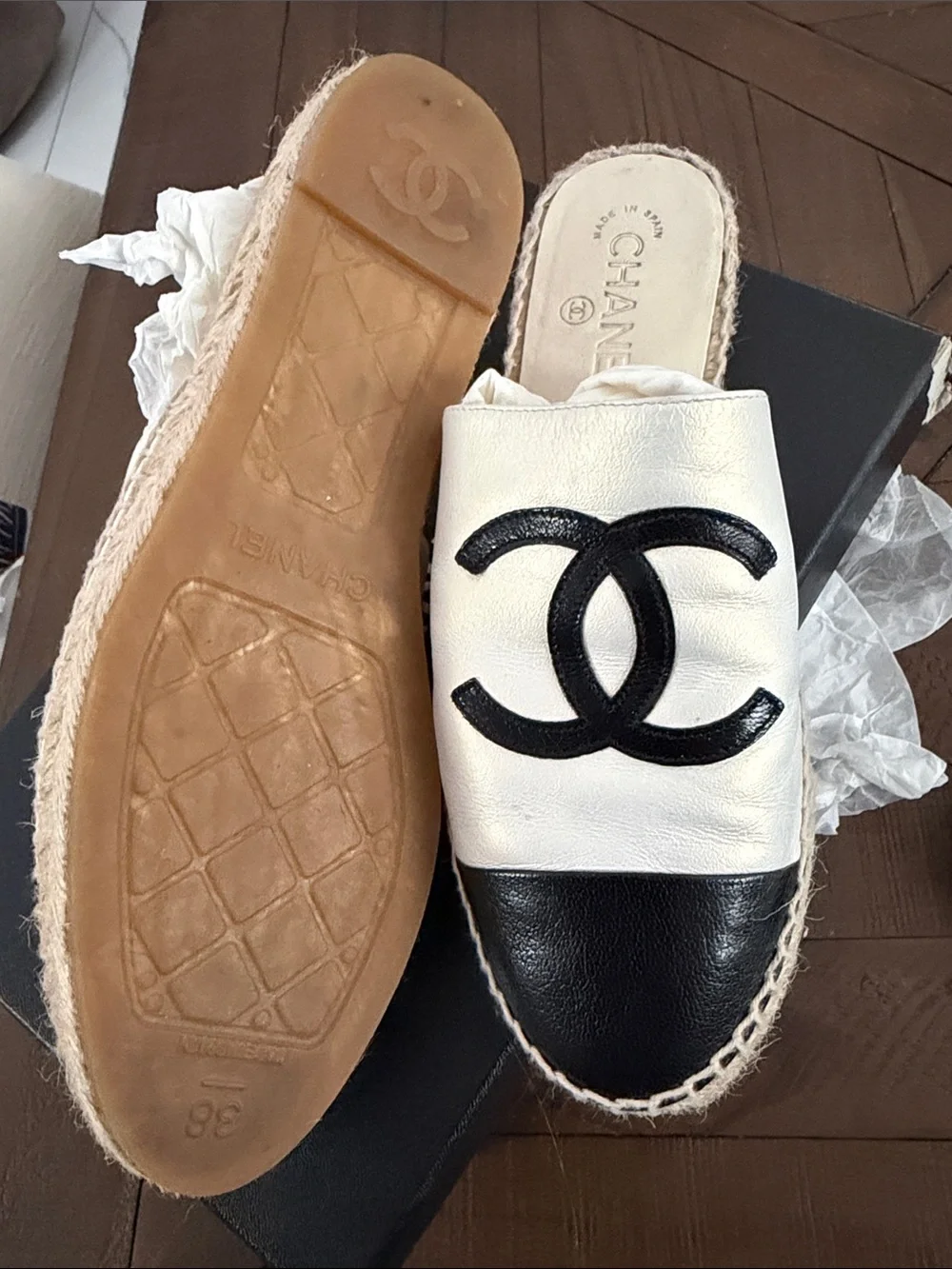 CHANEL classic espadrille